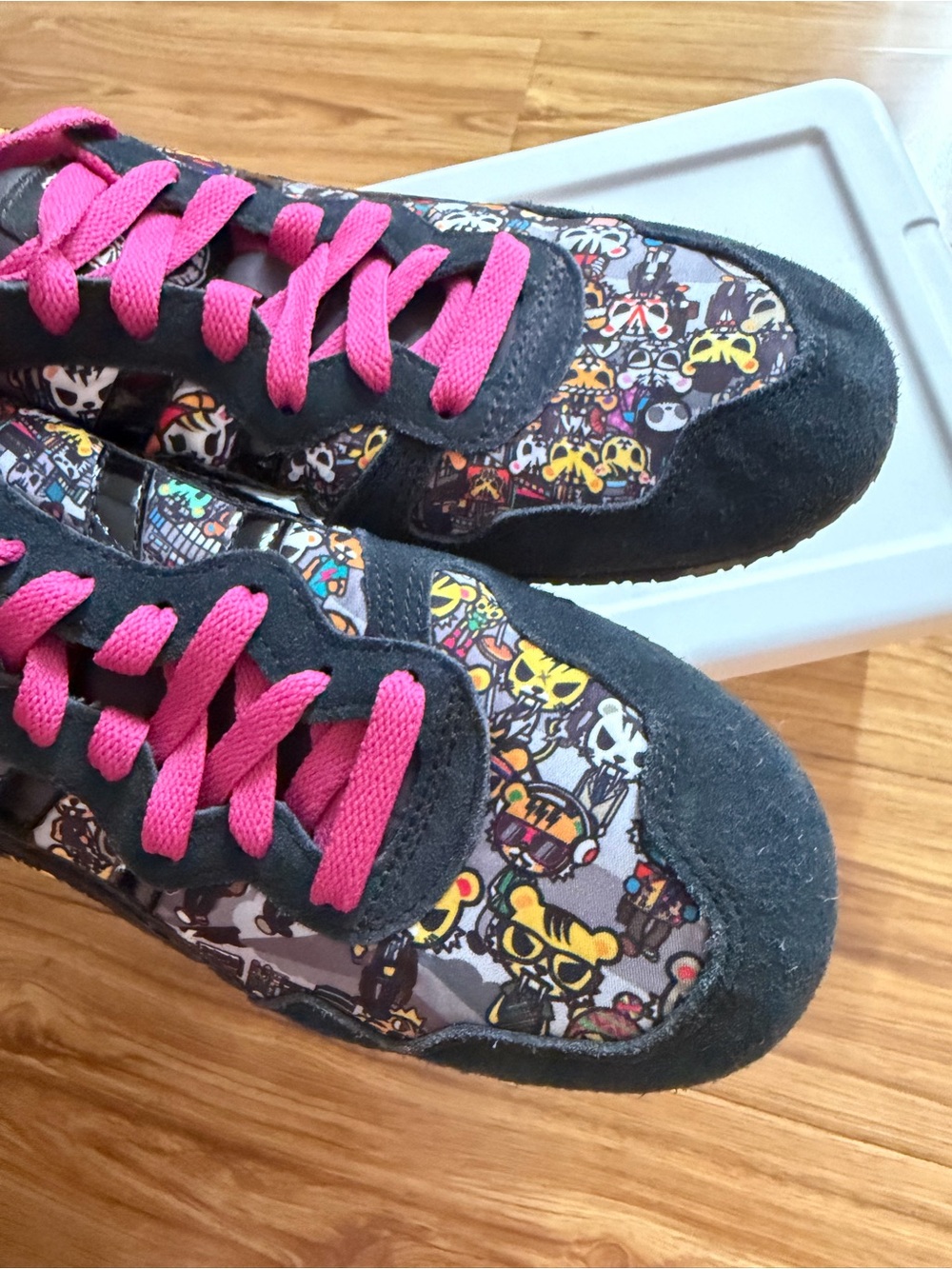 Limited Edition Preloved Onitsuka Tiger Tokidoki Perfect for Cat Lovers❤️ - Picture 6 of 7